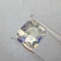 Лунный камень 5.32 ct